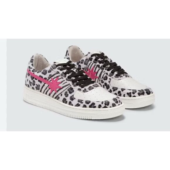 Starwalk Shoes - Rare -Starwalk - Starwalk Animal/Pink Star Snickers Size 6